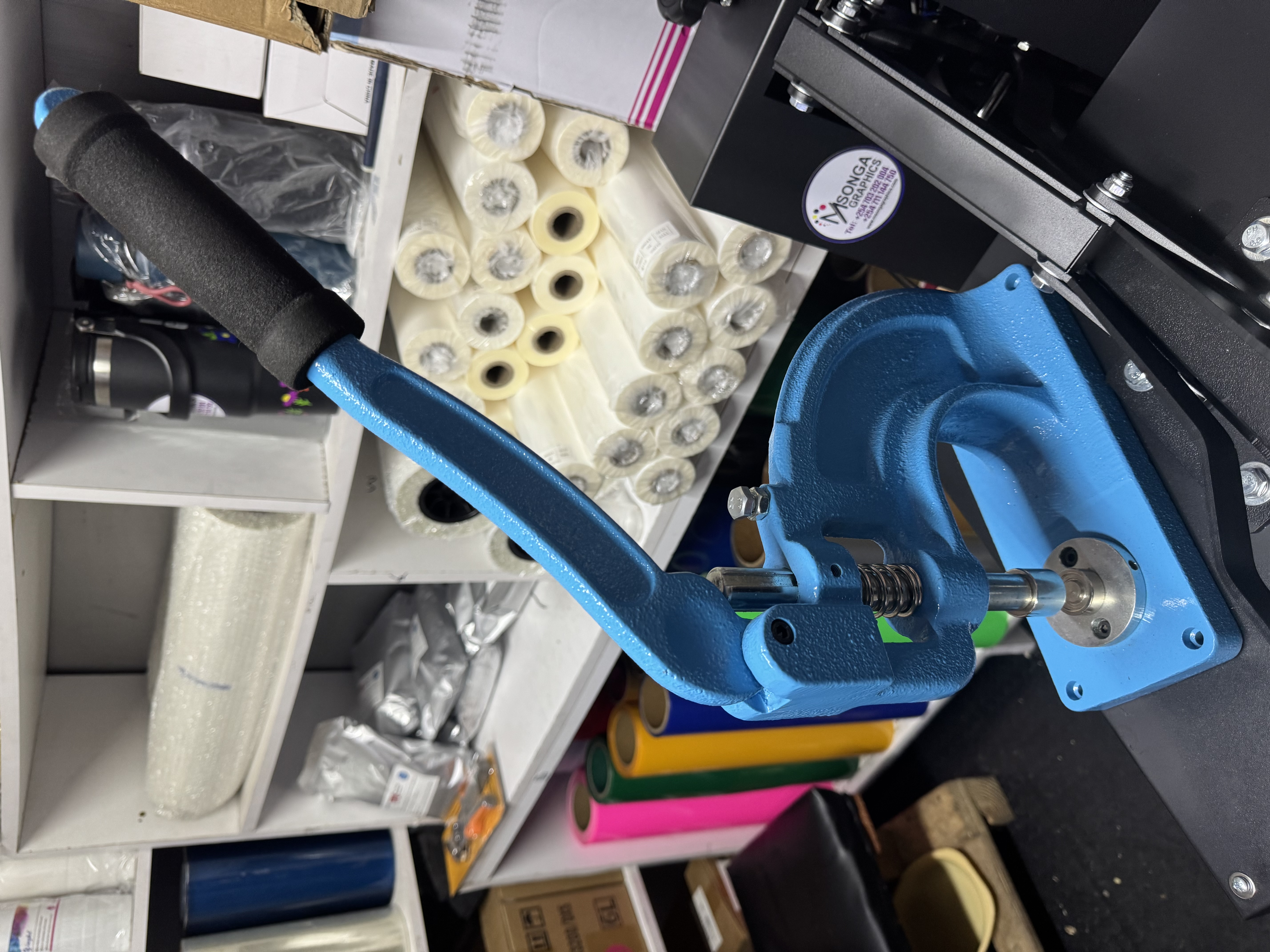 Manual Eyelet punching machine