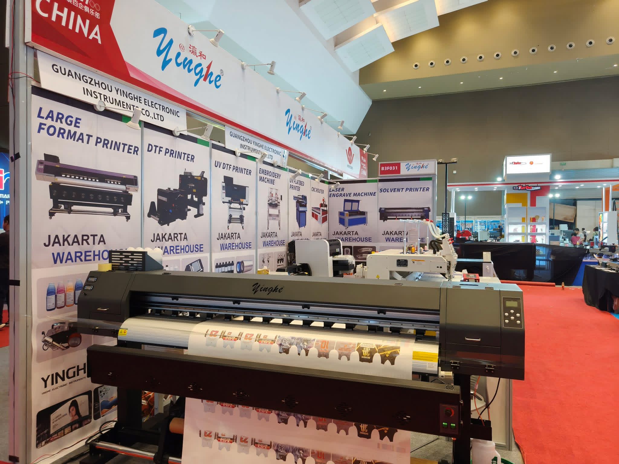 yinghe 1.8m sublimation Large format printer with Epson i3200 Head