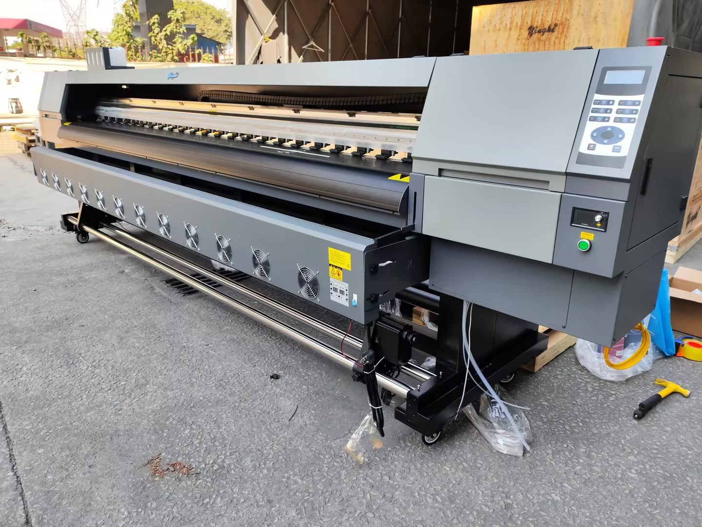 3.2m Large Format Printer – 2x i3200 Printheads