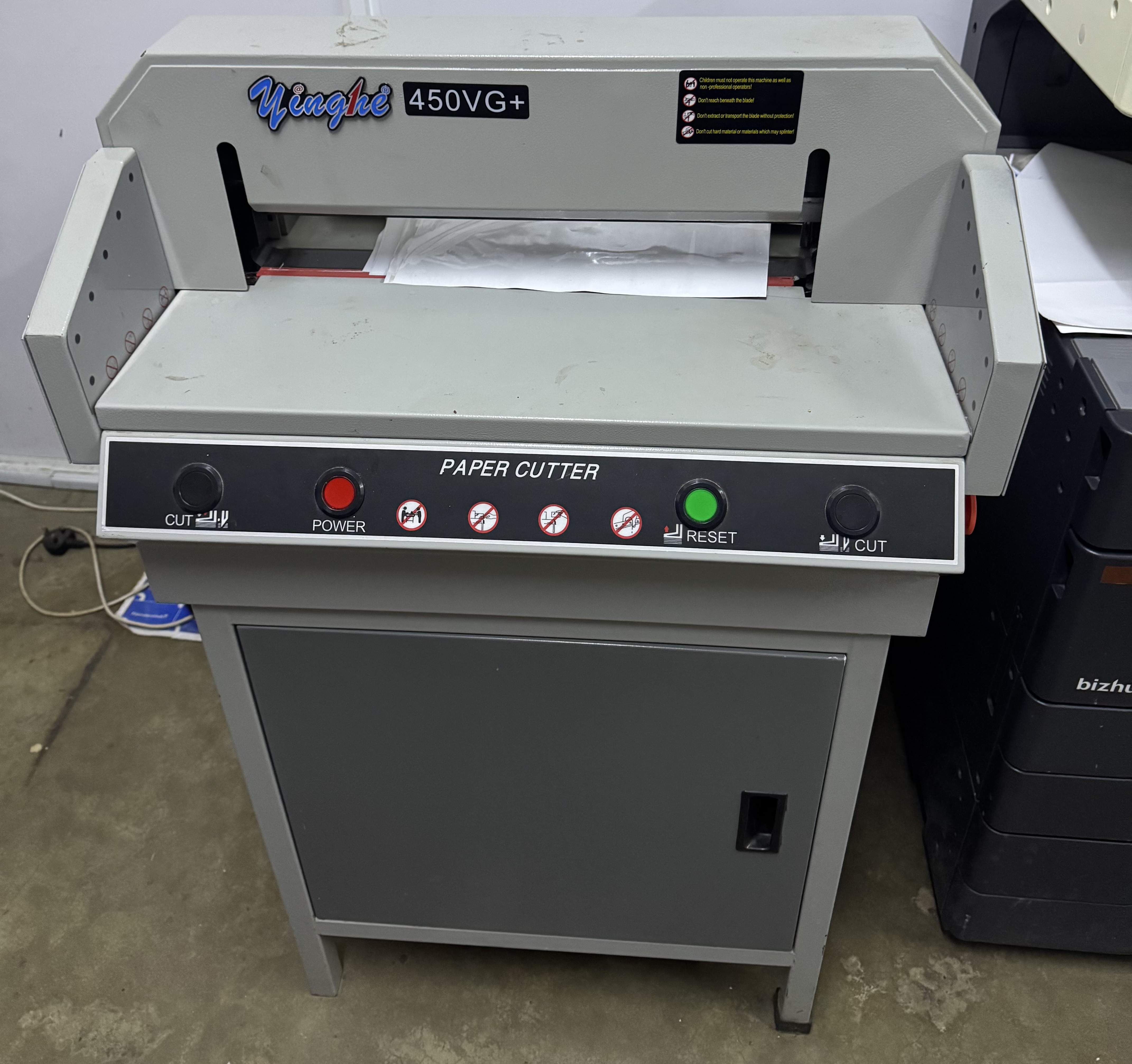 yinghe A2 size (450mm) 450VG+ Paper Cutting Electric Guillotine Machine