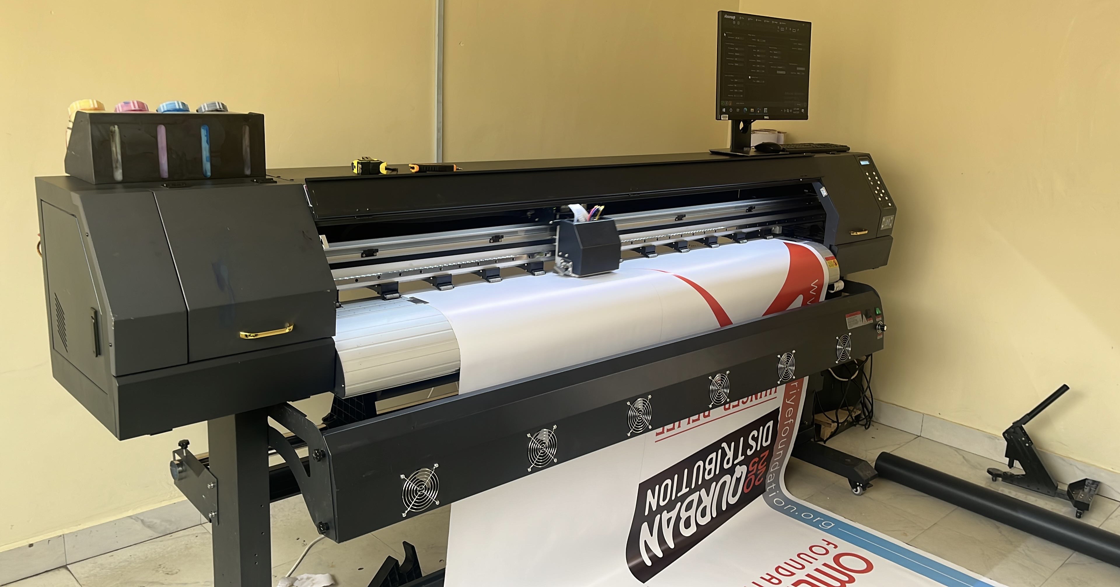 Yinghe slightly used 1.8m Eco-solvent Large Format printer with Epson i3200 Head